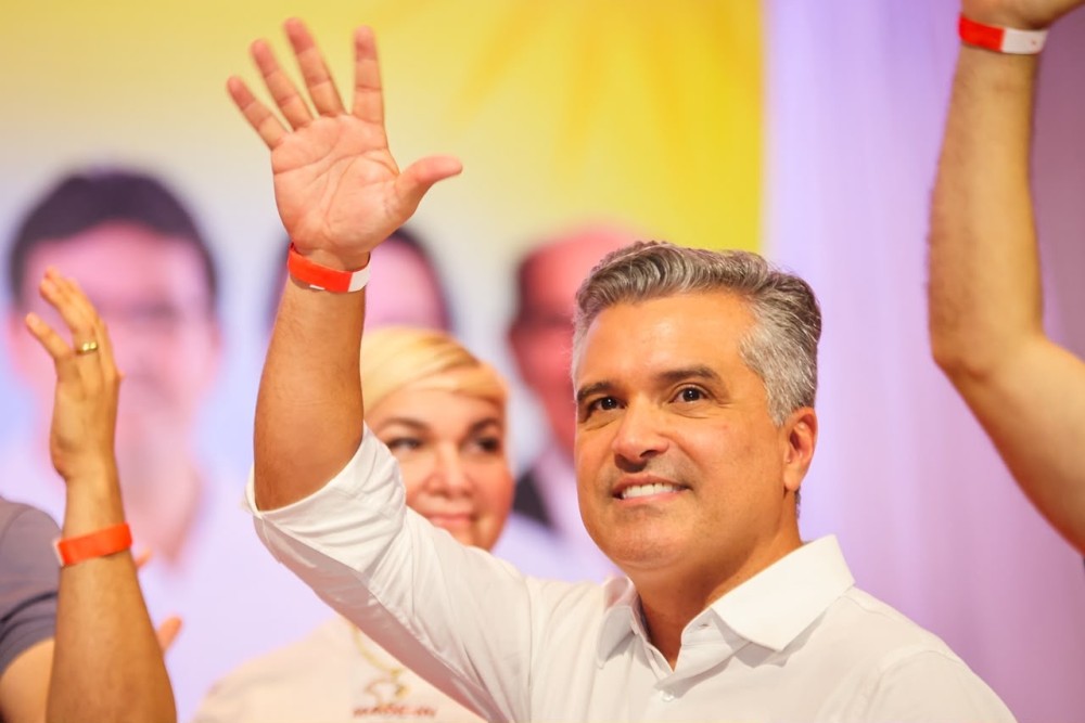 Dr. Vinicius celebra expansão do atendimento a neurodivergentes no Piauí