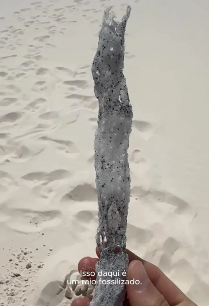 'Raios fossilizados' se escondem sob as areias dos Lençóis Maranhenses