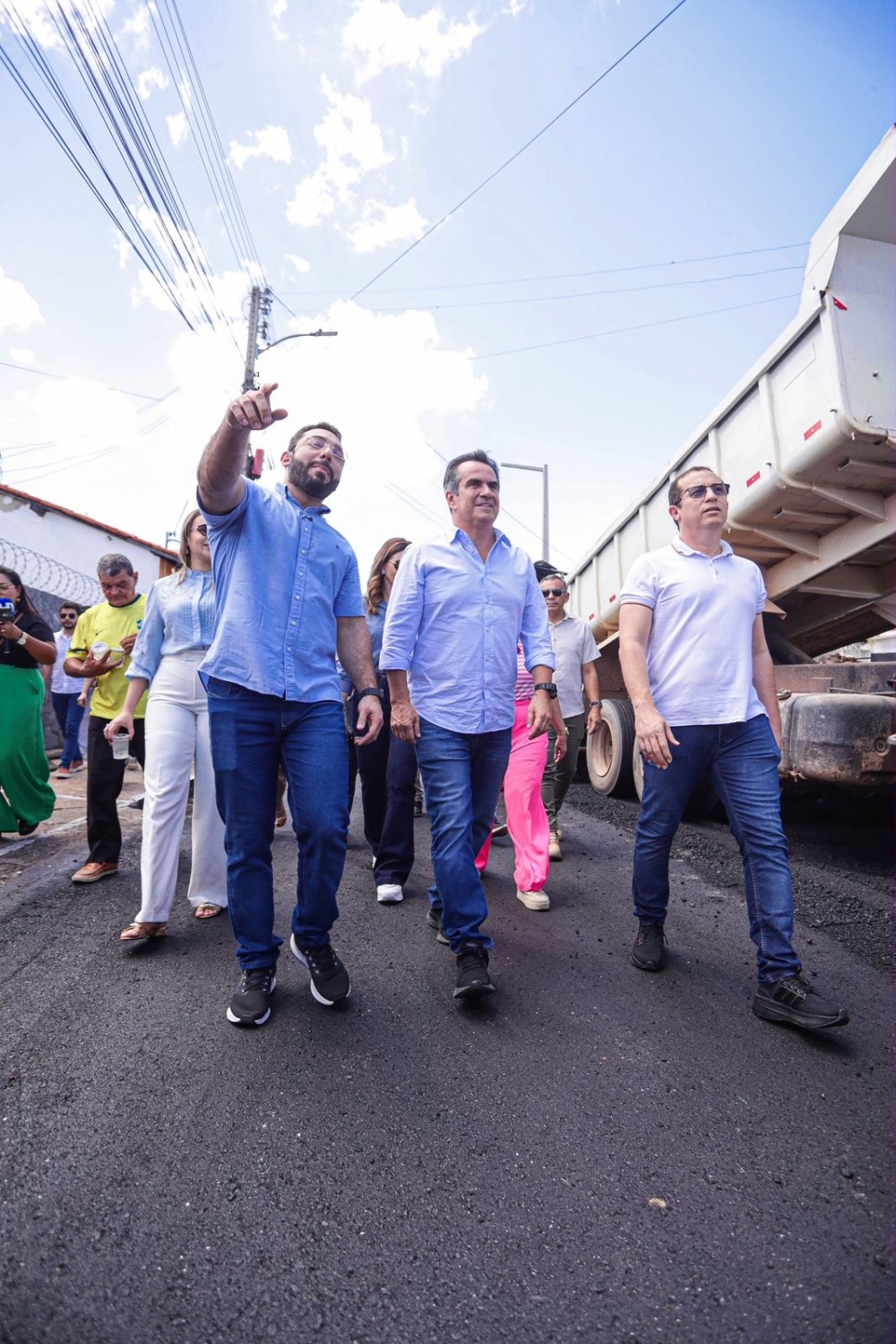Ciro Nogueira percorre mais de 40 cidades do Piauí e entrega obras