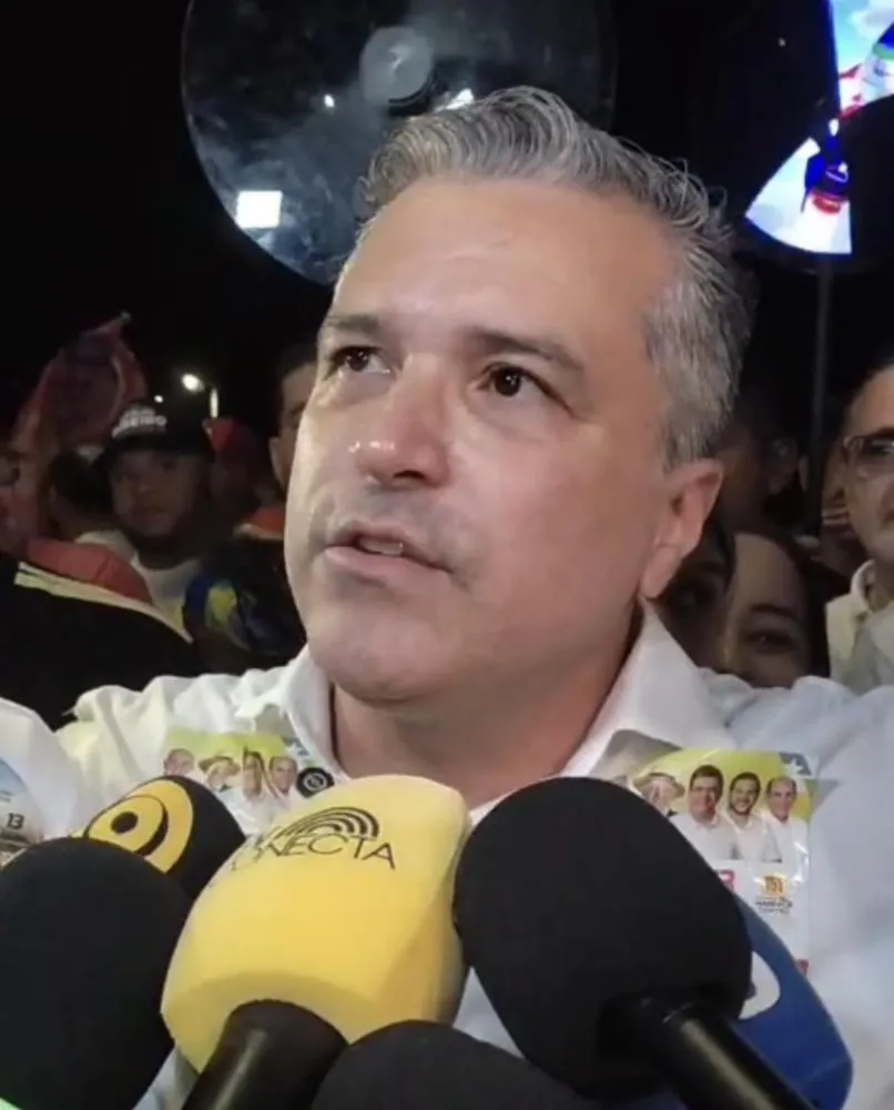 “Não desisto de trabalhar pelo povo”, afirma Dr. Vinícius em grande evento em Teresina 