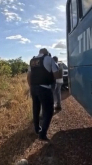 Cobrador de ônibus foragido por tráfico de drogas é preso na BR-222