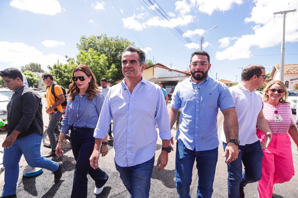 Ciro destina R$ 4,8 milhões para pavimentação asfáltica em Parnaíba