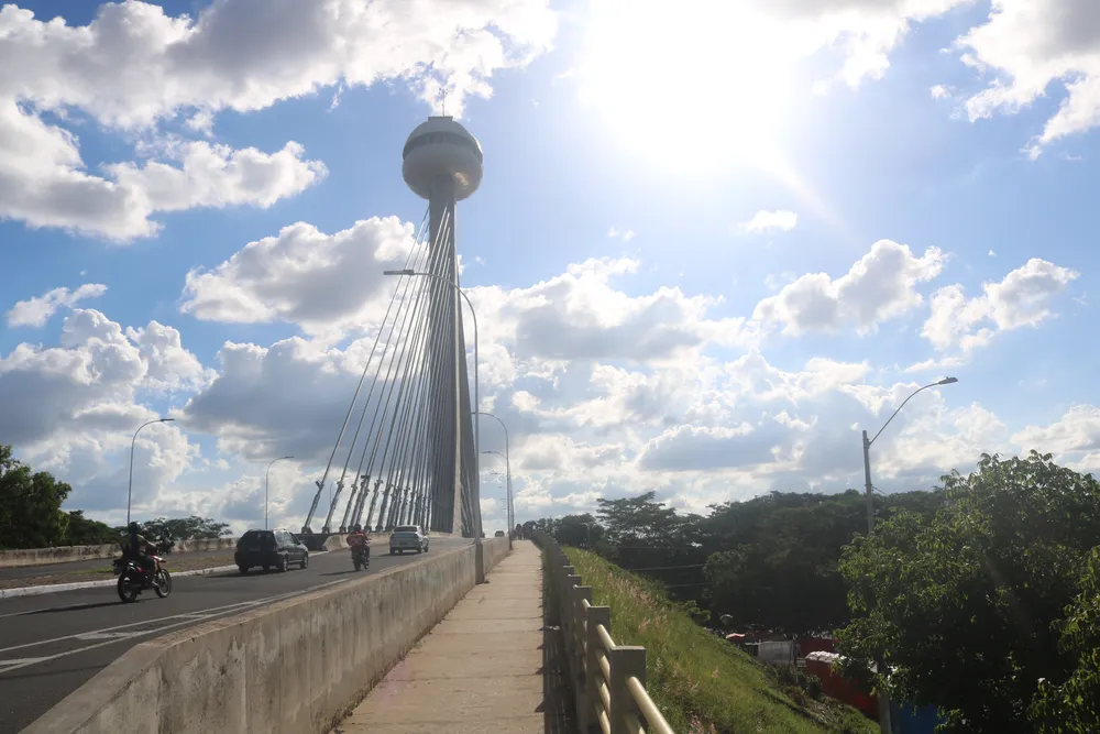 Teresina bateu 44 °C e viveu terça de calor extremo e seco