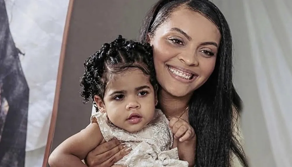 João Gomes e esposa doam R$ 100 mil para cirurgia de bebê no PI