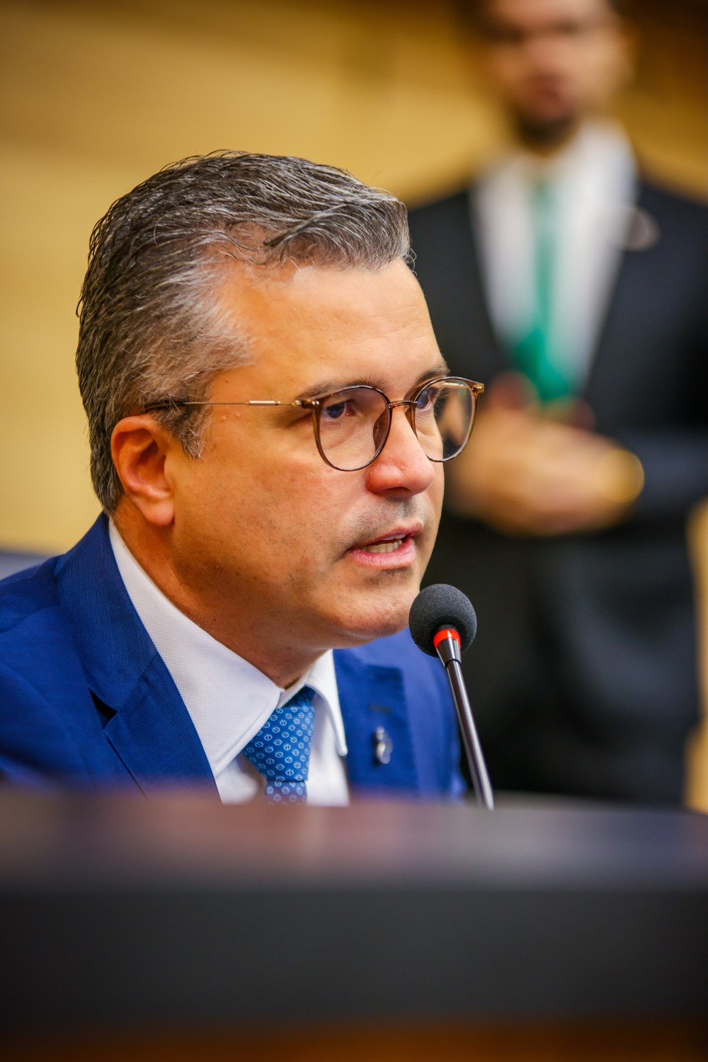 Lei do Dr. Vinicius cria data de combate ao preconceito contra nanismo
